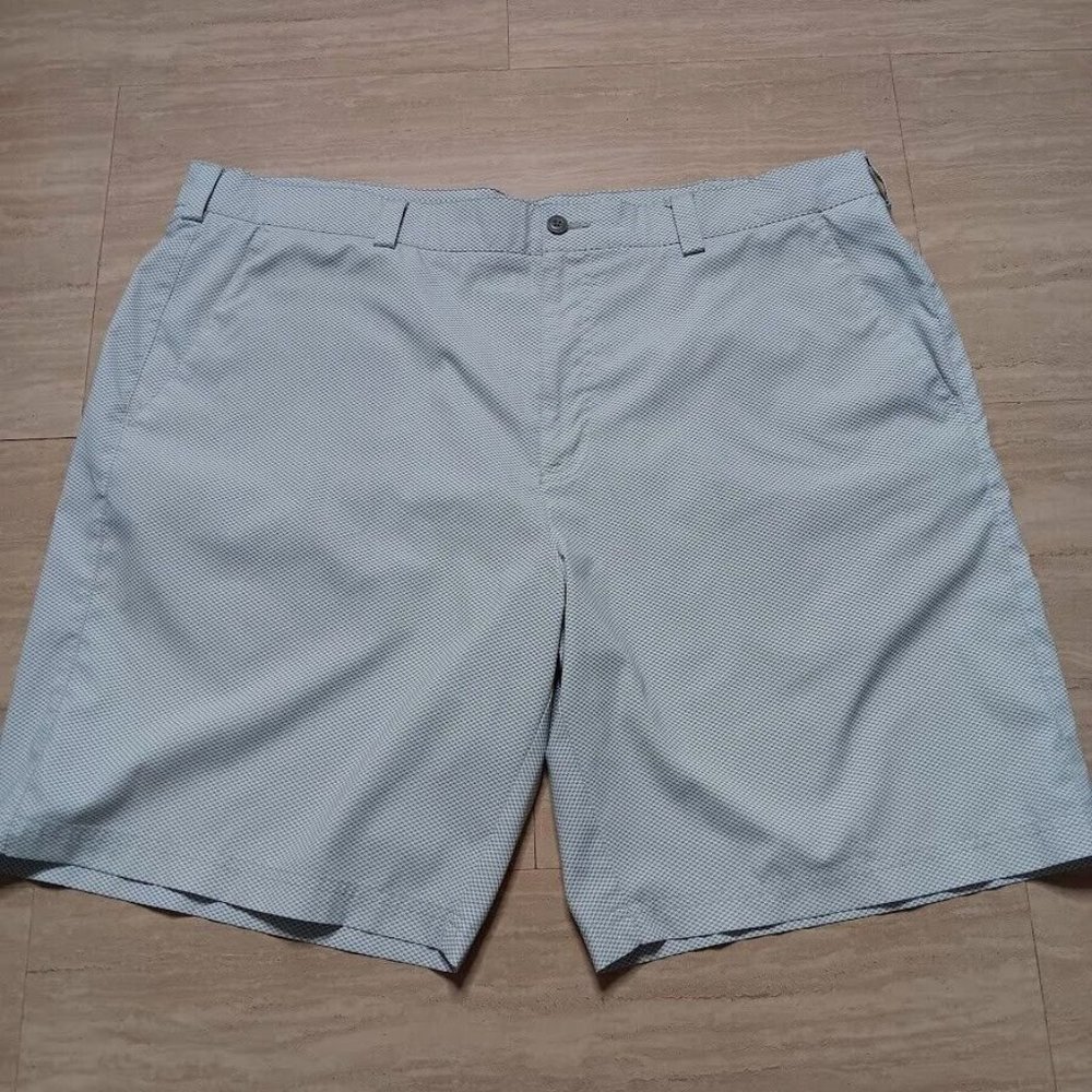 PGA TOUR men's size 40 Golf shorts Inseam 9" poly 3% spandex Gray White 40